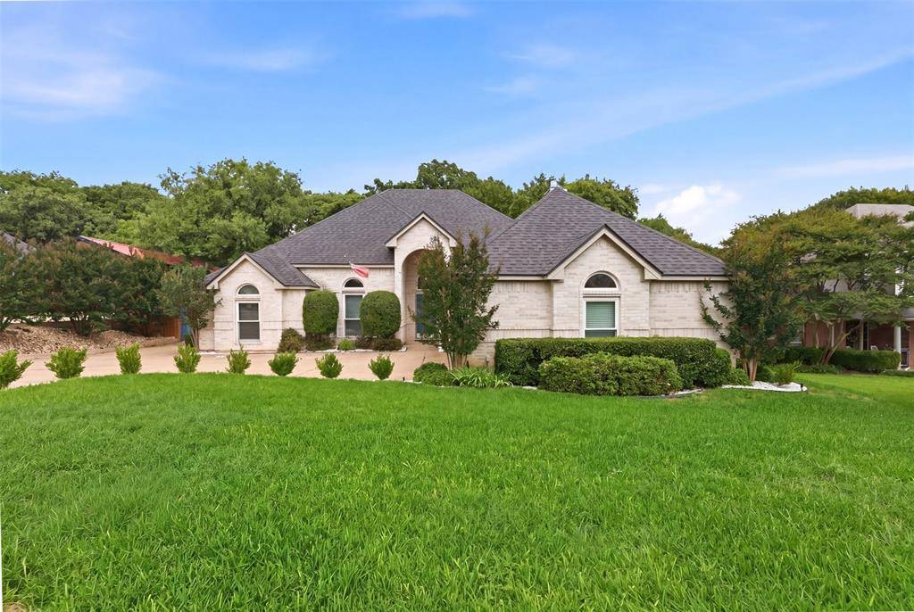 2105 Country Brook Drive, Weatherford, TX 76087