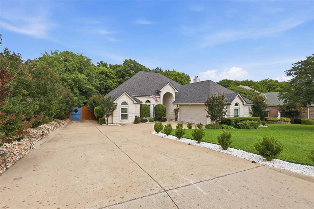 2105 Country Brook Drive, Weatherford, TX 76087