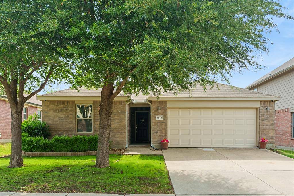 6028 Saddle Flap Drive, Fort Worth, TX 76179