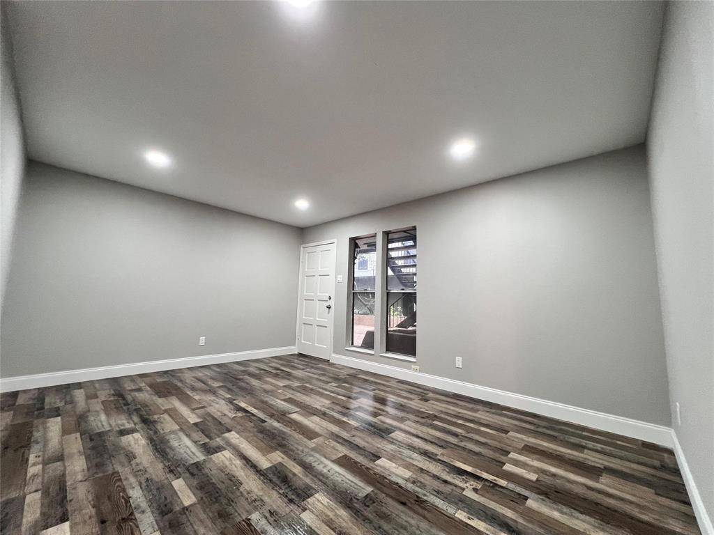 4020 Holland Avenue #106, Dallas, TX 75219