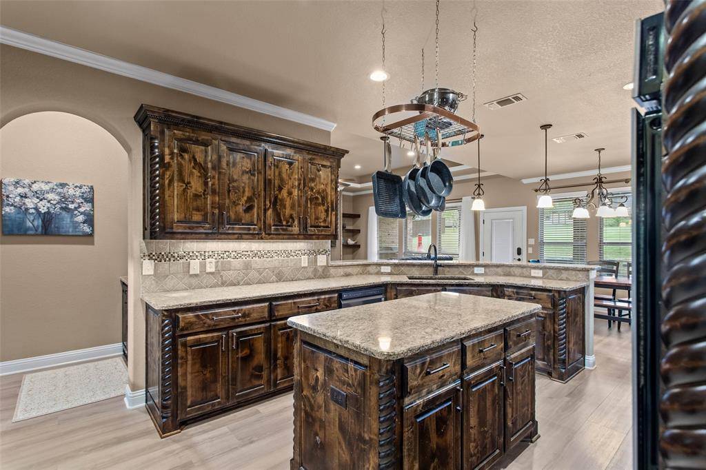 258 Scenic View Drive, Aledo, TX 76008