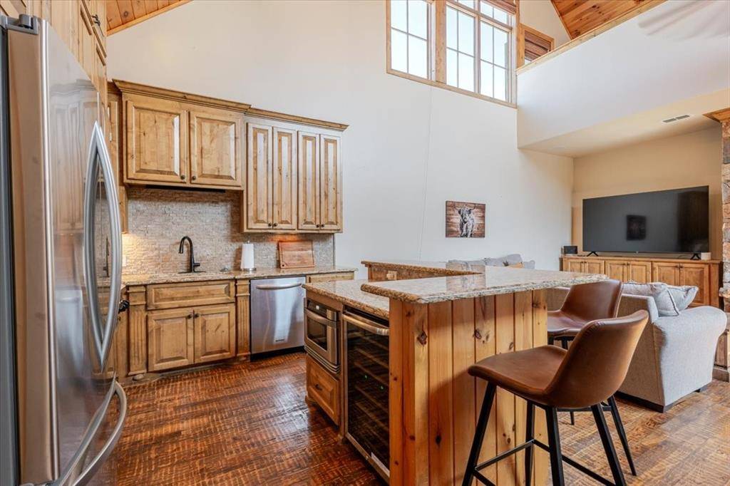2034 Harbor Way #601, Possum Kingdom Lake, TX 76449