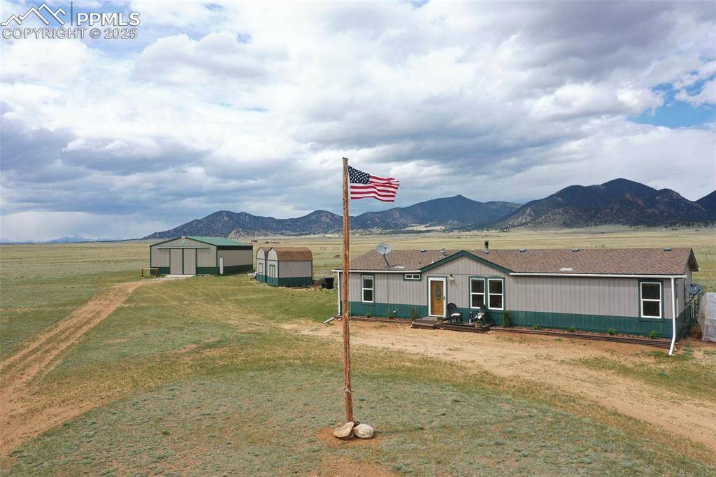 463 Snowshoe LN, Lake George, CO 80827