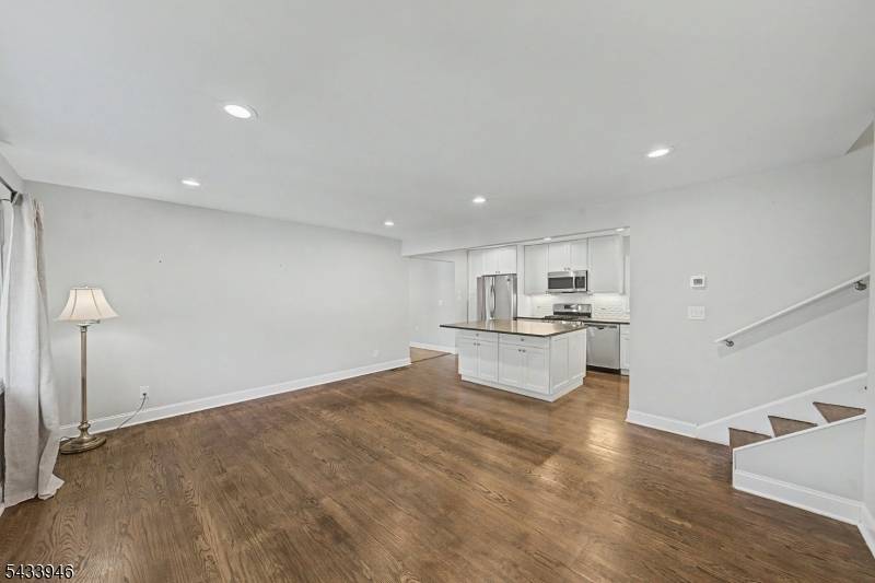 16 Highland Trl, Denville Twp., NJ 07834
