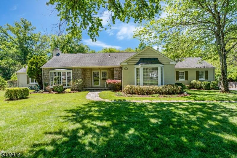 487 Knollwood Dr, Bridgewater Twp., NJ 08807