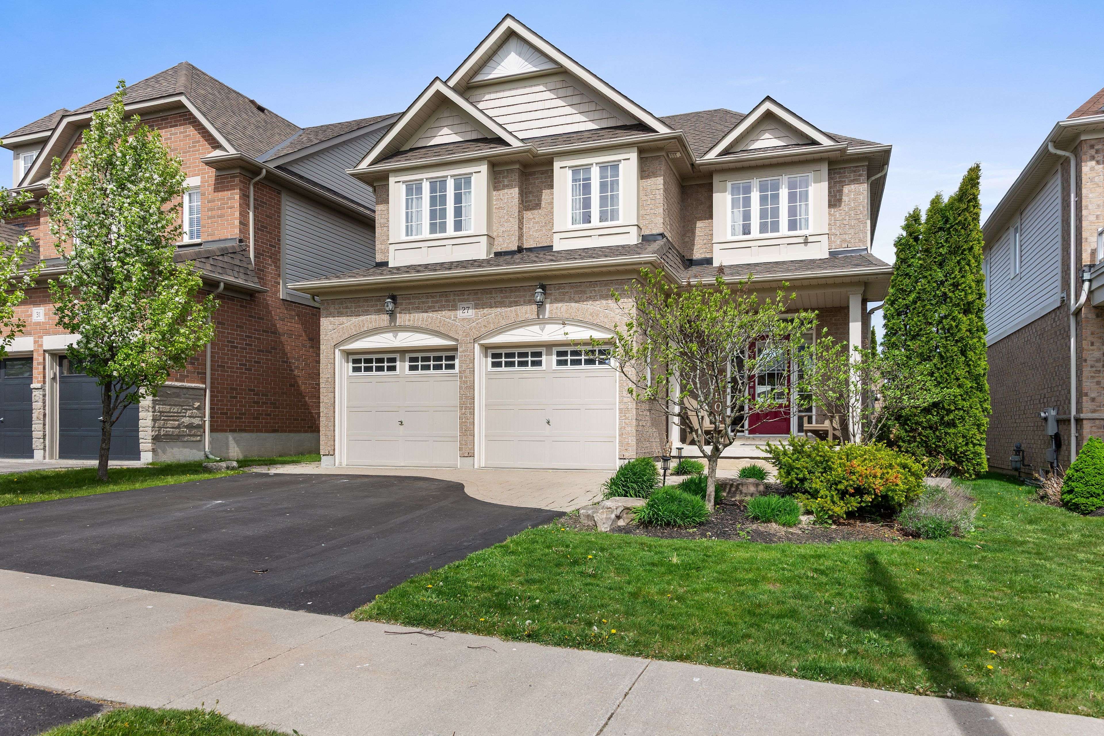 27 Goodall CRES, Clarington, ON L1C 0G2