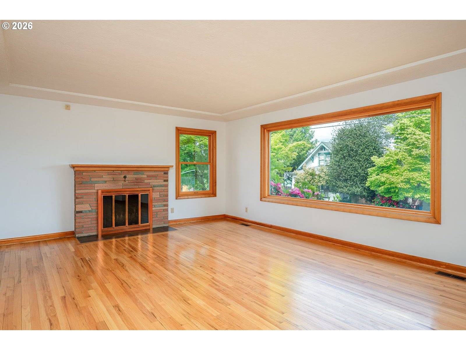 7530 SE YAMHILL ST, Portland, OR 97035