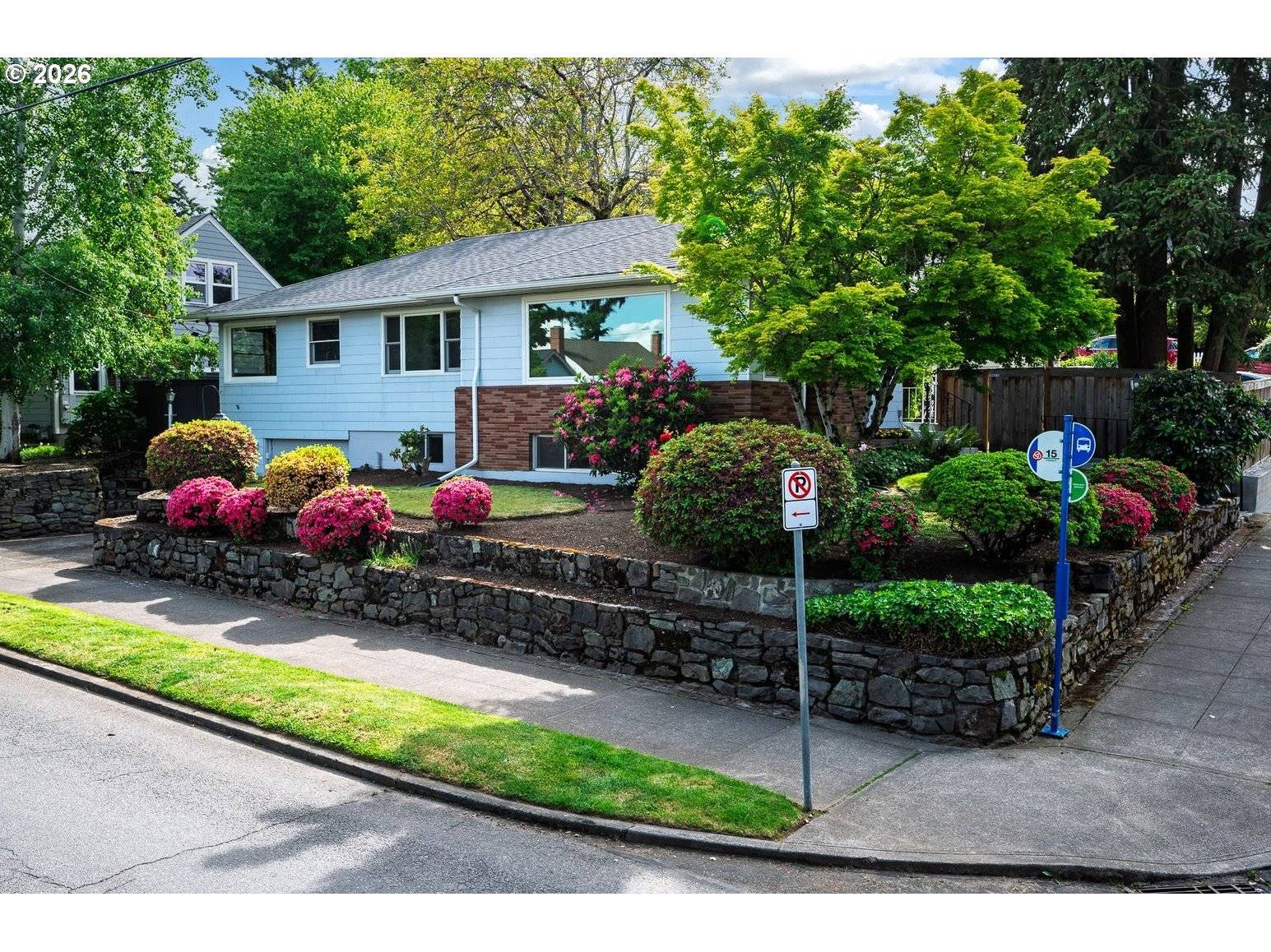 7530 SE YAMHILL ST, Portland, OR 97035