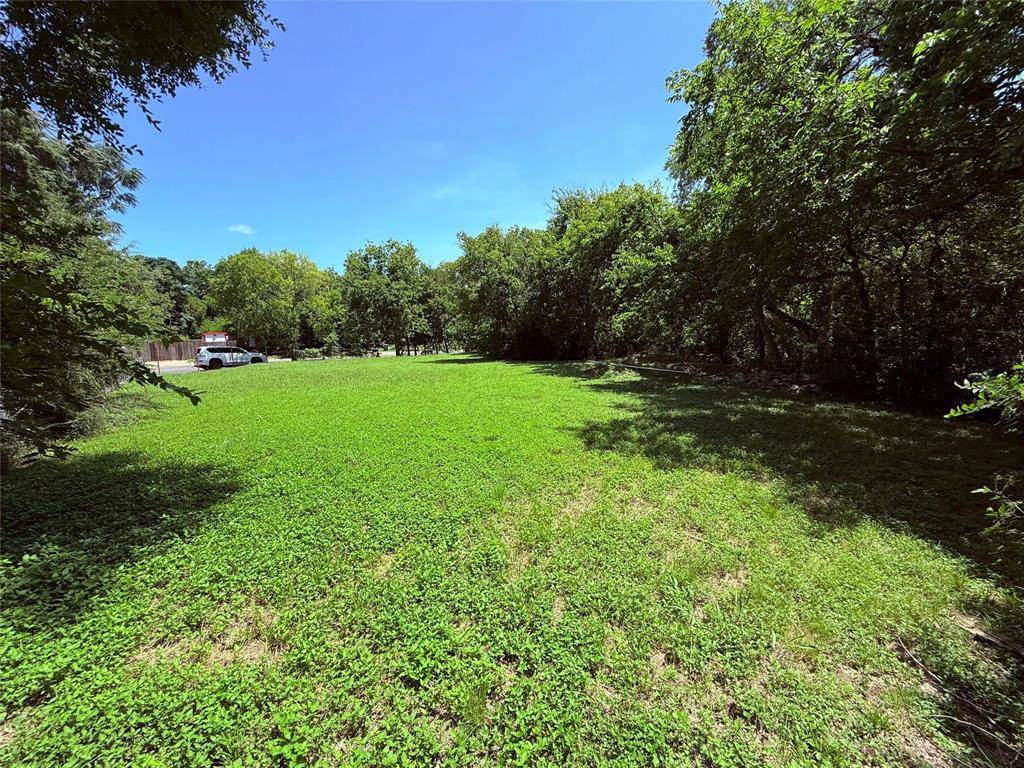 1216 W Clarendon Drive, Dallas, TX 75208