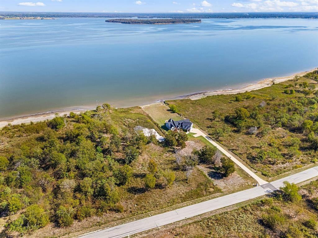 9397 W Shoreline Drive, Kemp, TX 75143