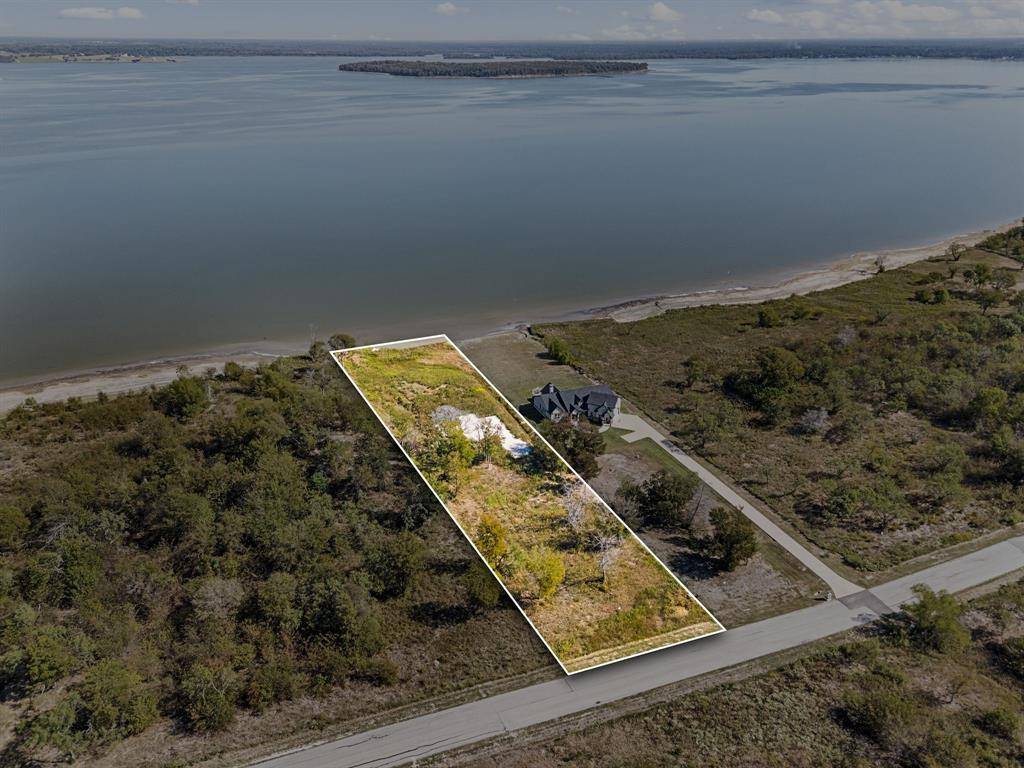 9397 W Shoreline Drive, Kemp, TX 75143