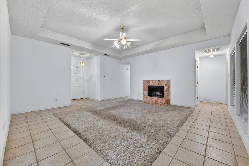 137 Tamarron Drive, Lakeside, TX 76135
