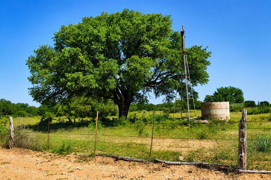 8228 US HWY 377, Rochelle, TX 76872