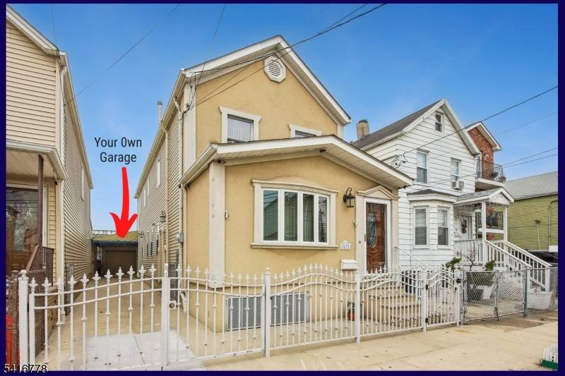 63 Waydell St, Newark City, NJ 07105