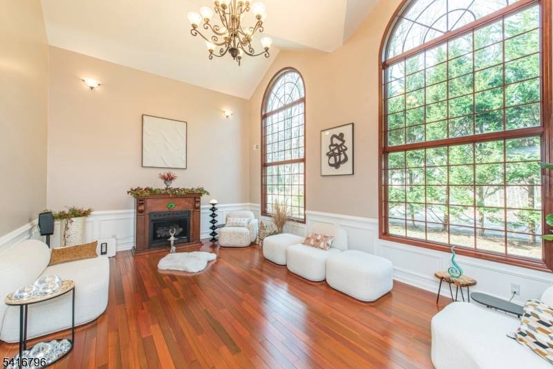 35 Waughaw Rd, Montville Twp., NJ 07082