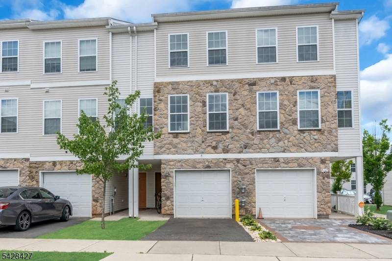16 Paulina Pl, Franklin Twp., NJ 08873