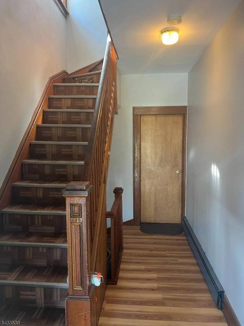 418 Howe Ave, Passaic City, NJ 07055