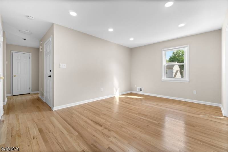 2 Andrew Ct #2, Bloomfield Twp., NJ 07003