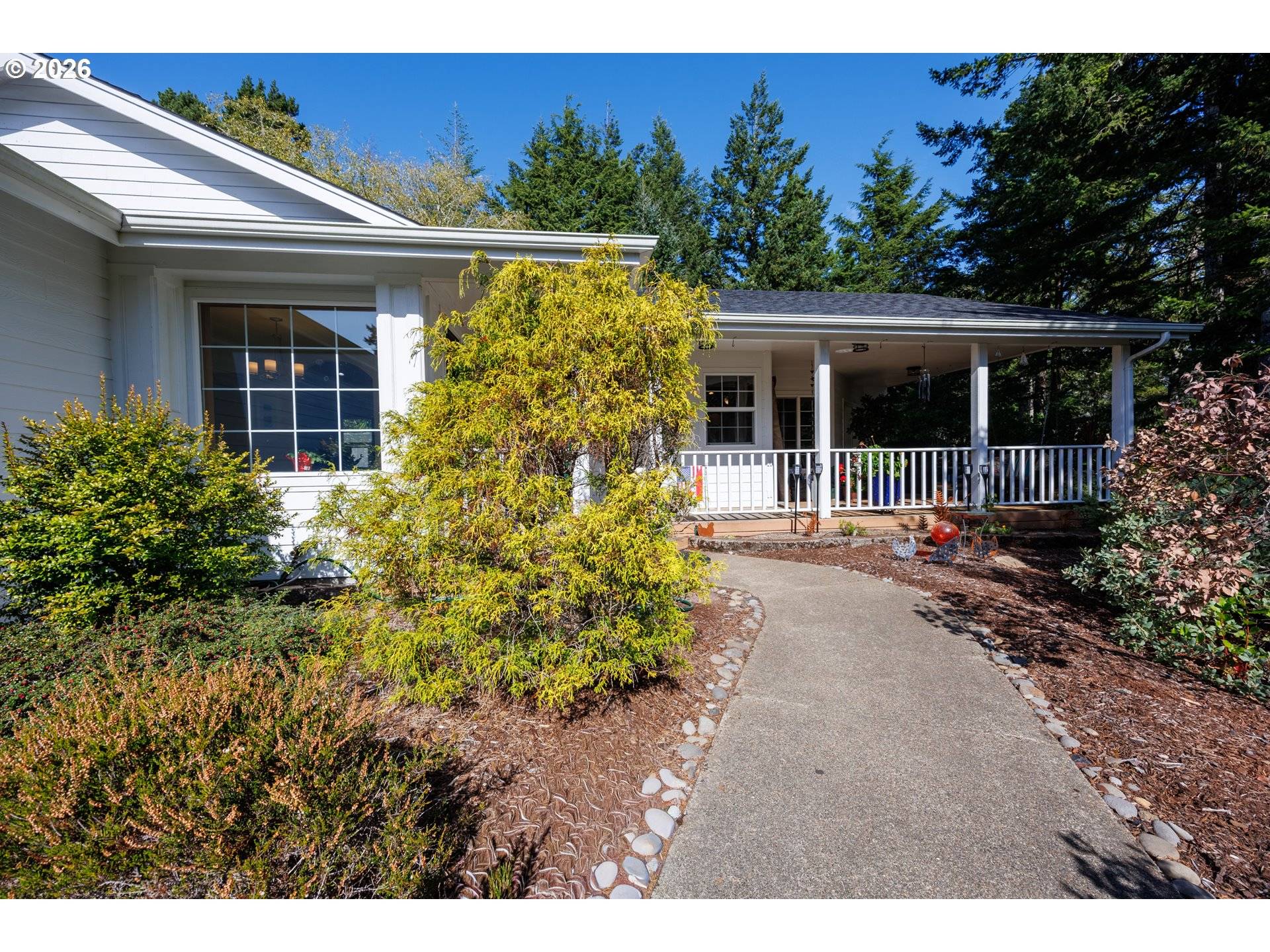 2193 13TH ST, Florence, OR 97439