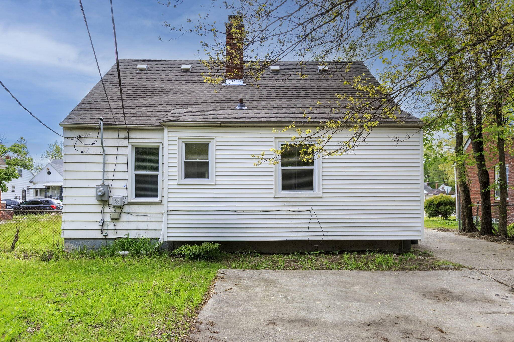 19607 Shields ST, Detroit City, MI 48234