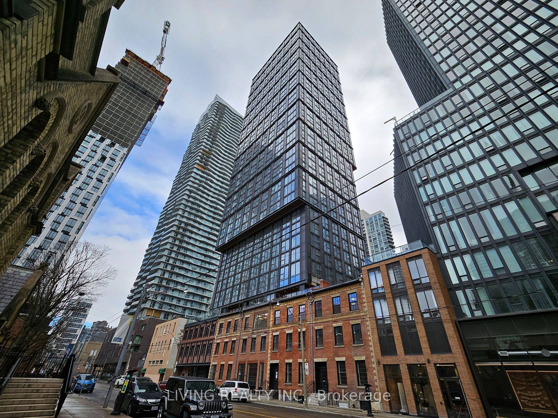 82 Dalhousie ST #908, Toronto C08, ON M5B 0C5