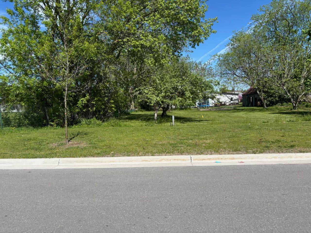 54 Townline RD S, Oshawa, ON L1K 1B1