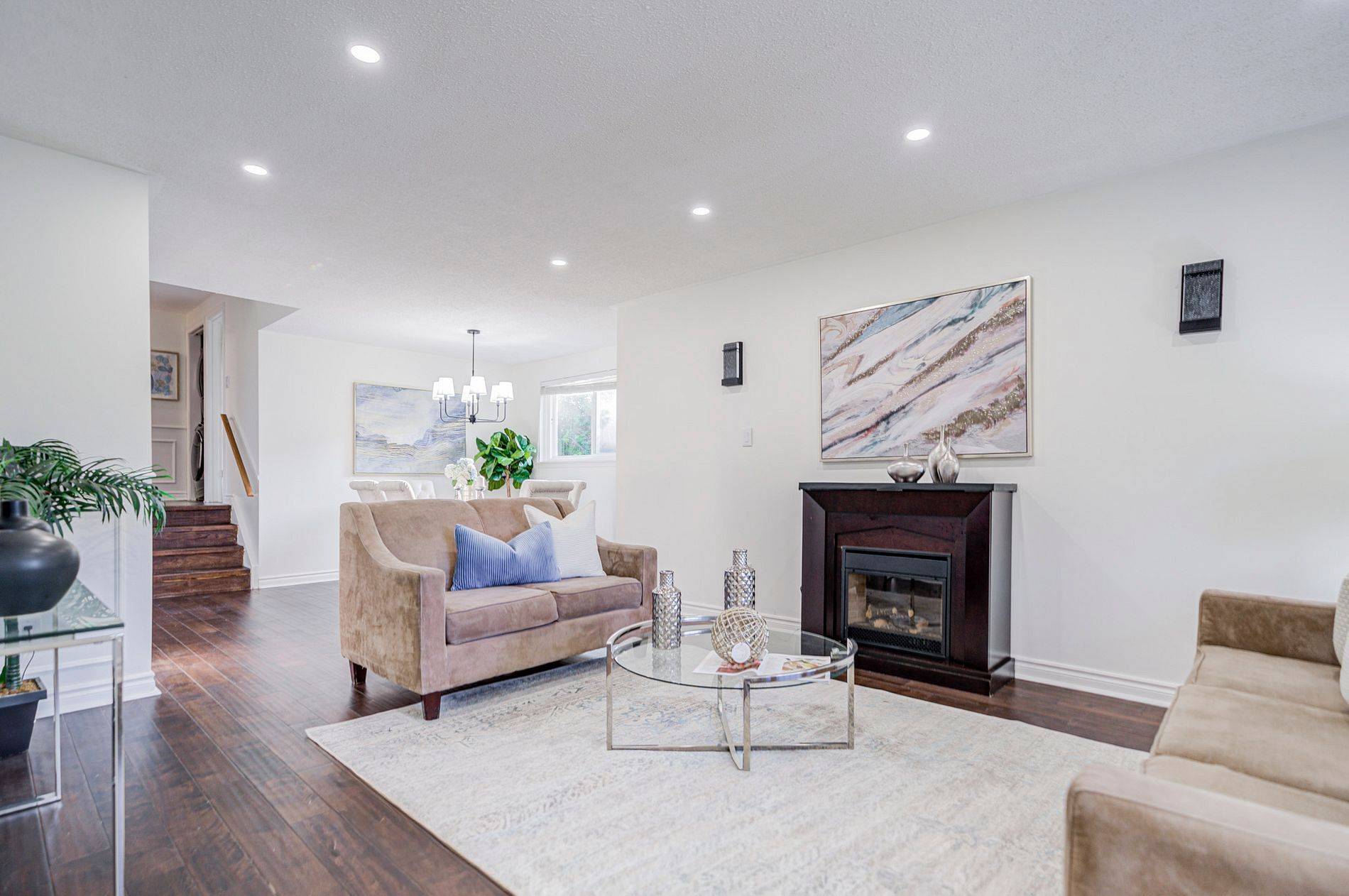6 Norhead AVE, Toronto E07, ON M1S 2X6