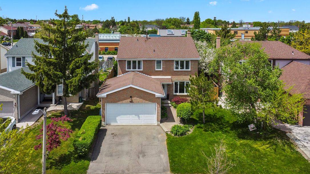 86 Northampton ST, Brampton, ON L6S 3Y7