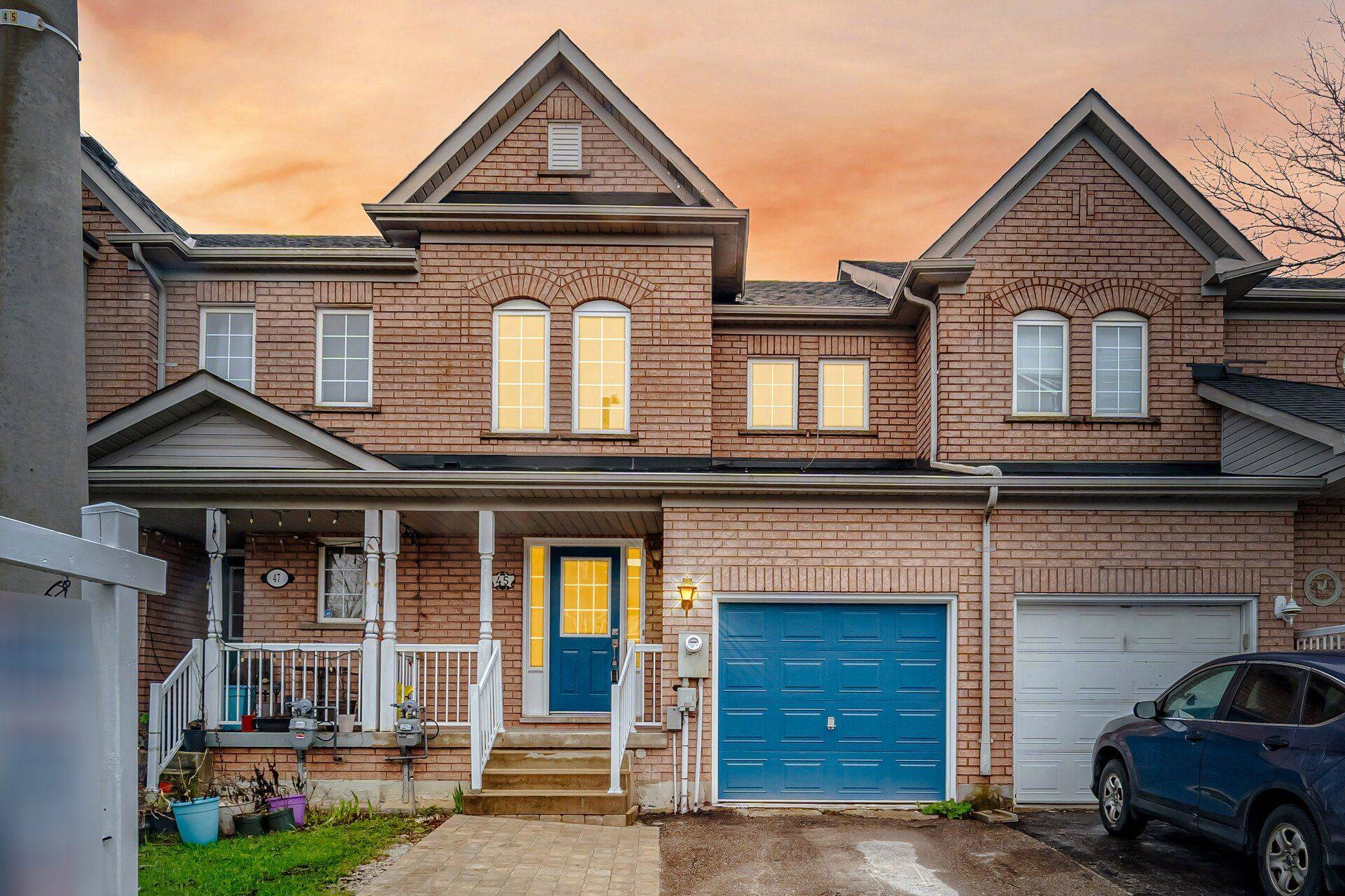 45 Monaco CT, Brampton, ON L7A 1X4