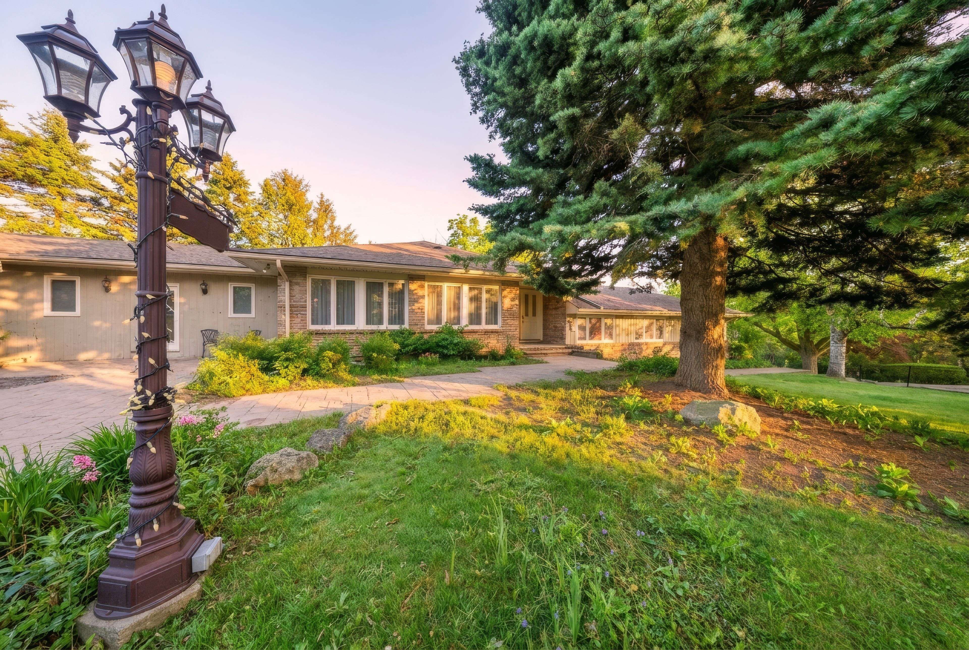 529 Conservation DR, Brampton, ON L6Z 0C1