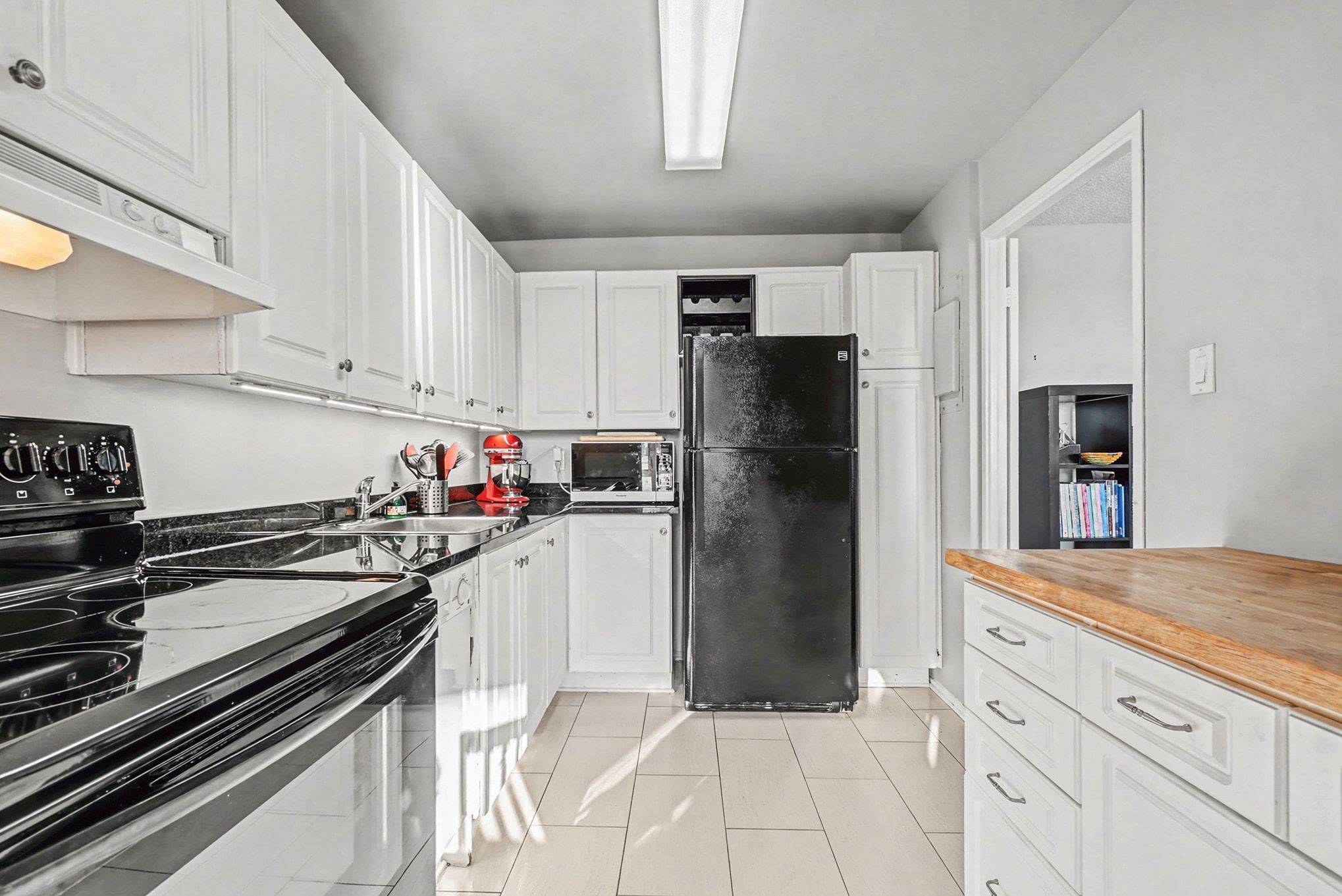 2625 Regina ST #409, Britannia - Lincoln Heights And Area, ON K2B 5W8