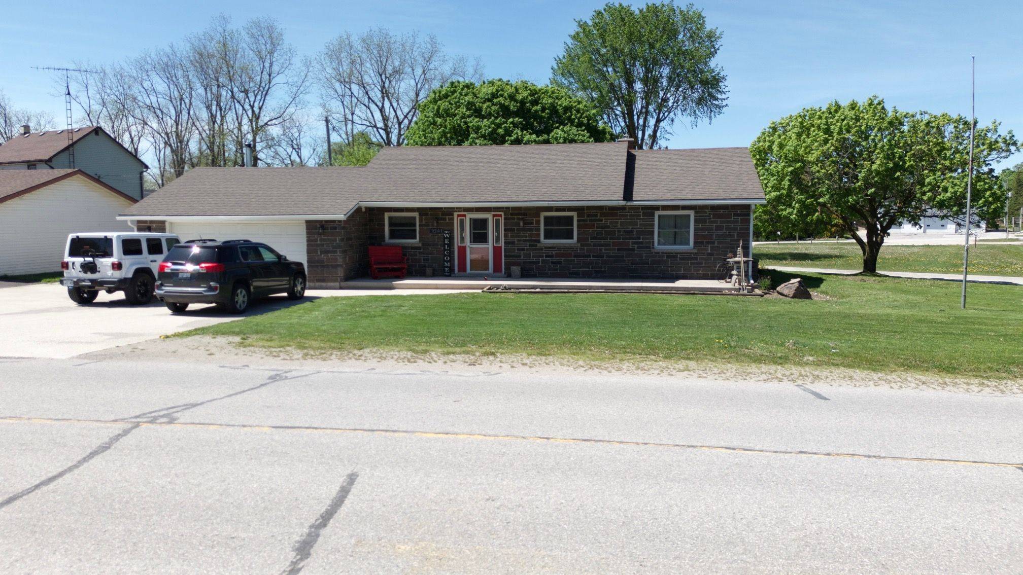 1041 Main ST, Howick, ON N0G 2X0