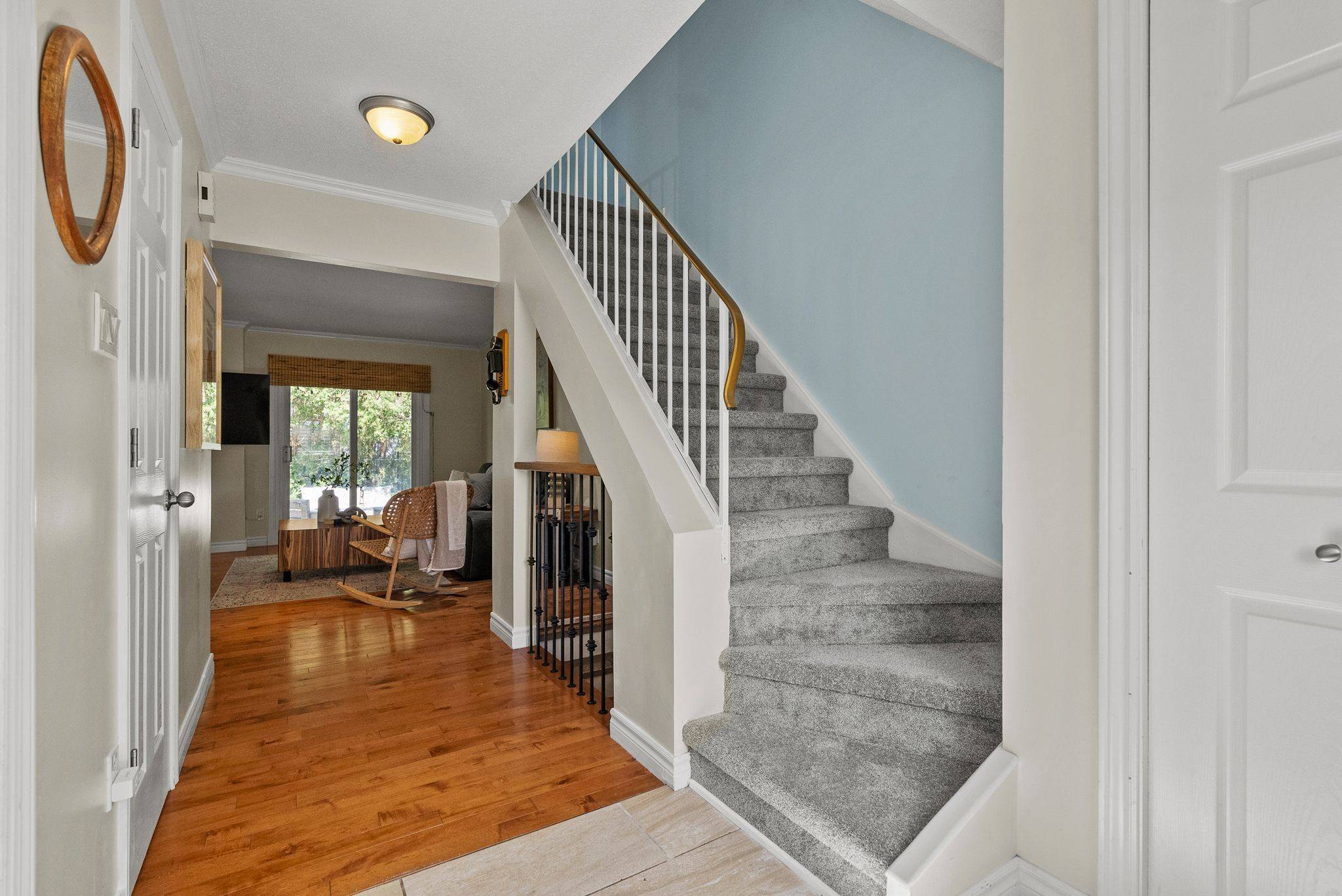 1 Airycot CIR, Barrhaven, ON K2J 2L2