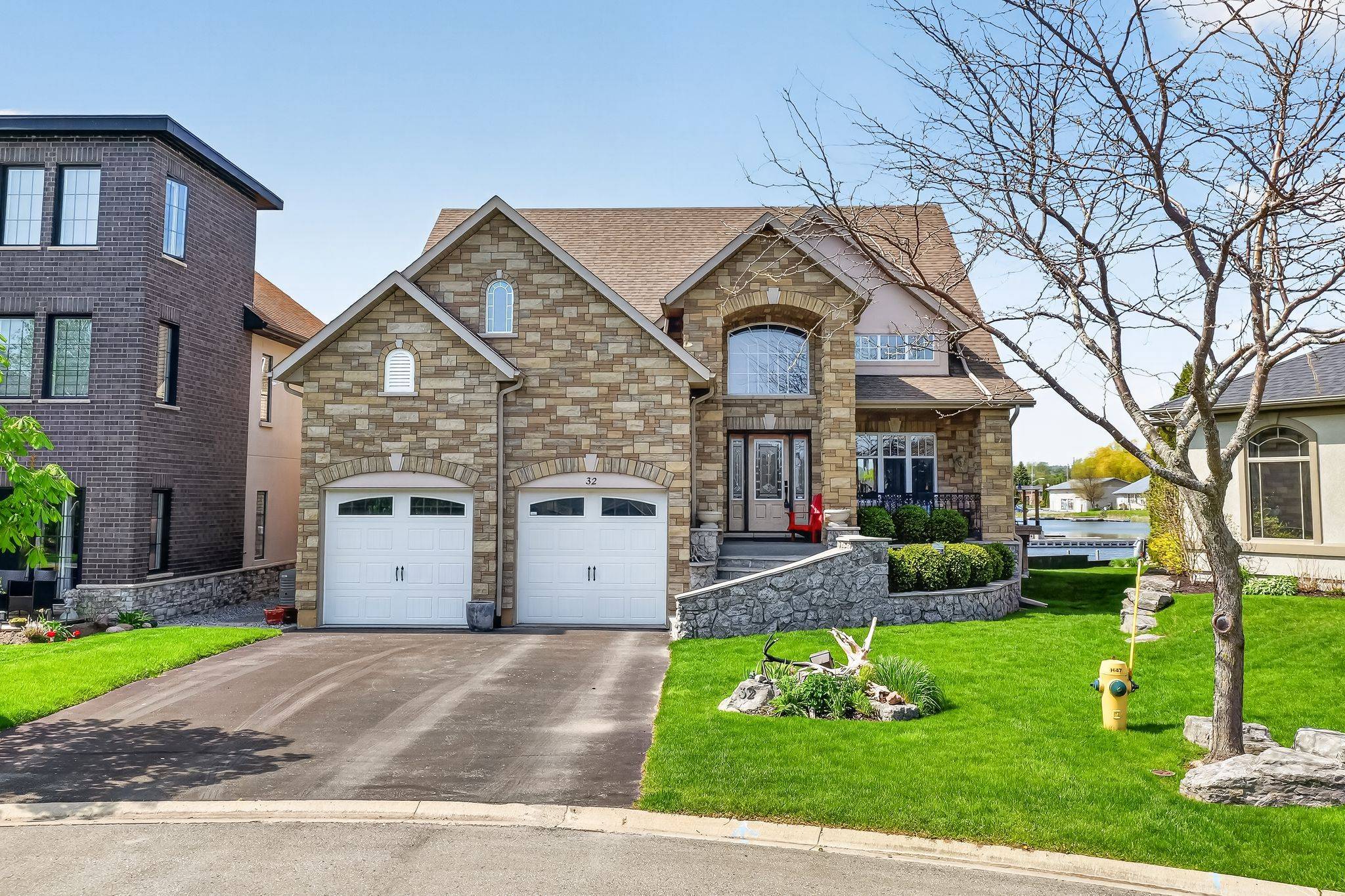 32 Edgewater DR, Brighton, ON K0K 1H0
