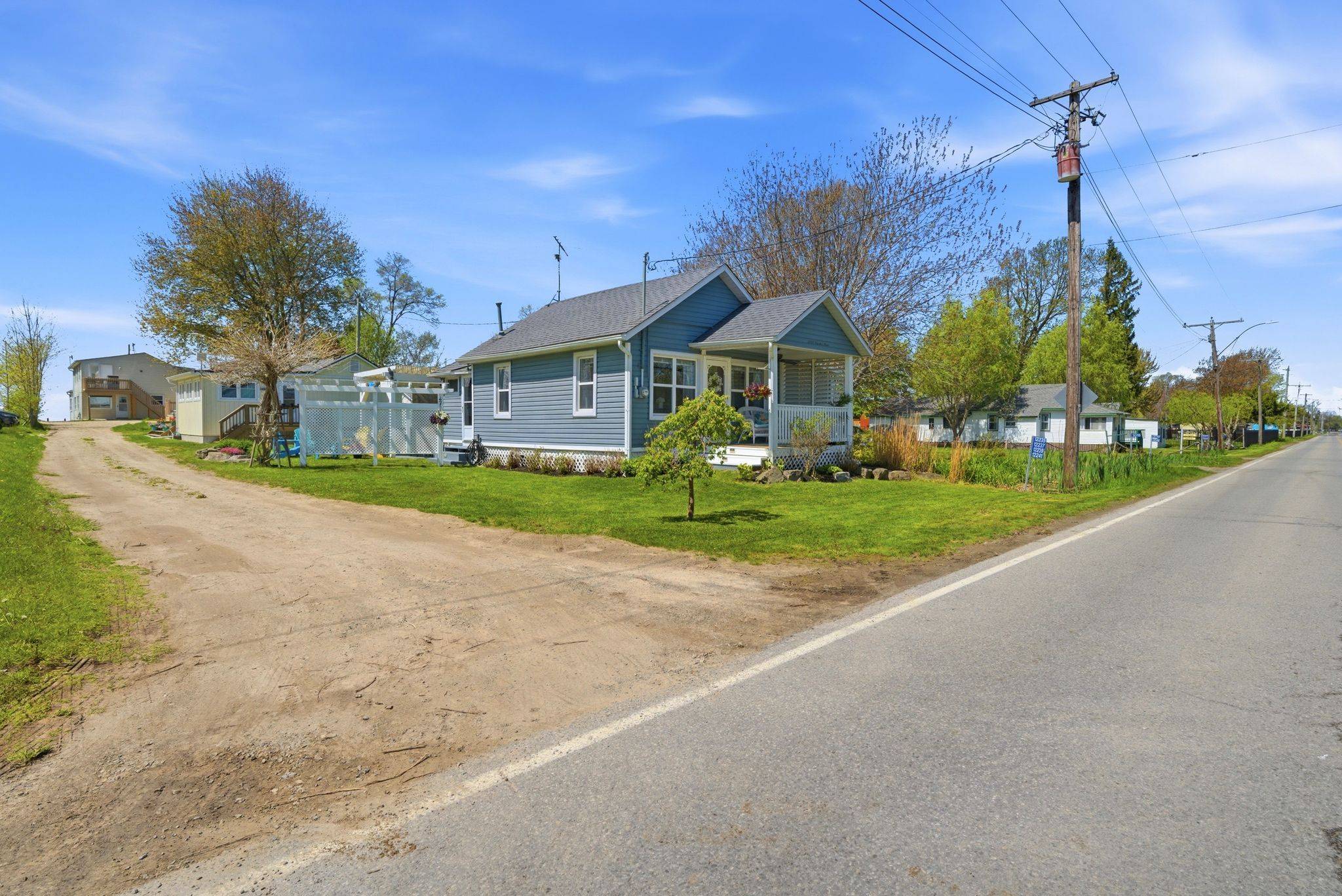 12235 Lakeshore RD, Wainfleet, ON L0S 1V0