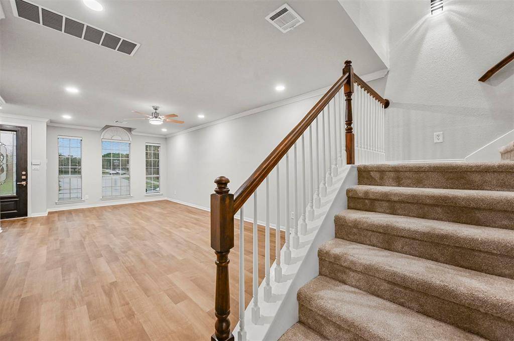 1045 Rodin Lane, Carrollton, TX 75006