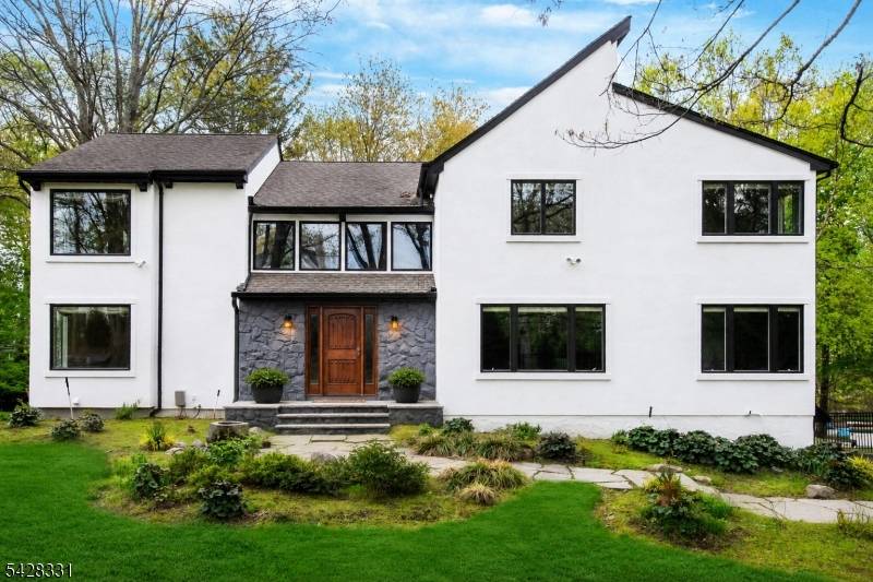 179 Woodside Ave, Franklin Lakes Boro, NJ 07417