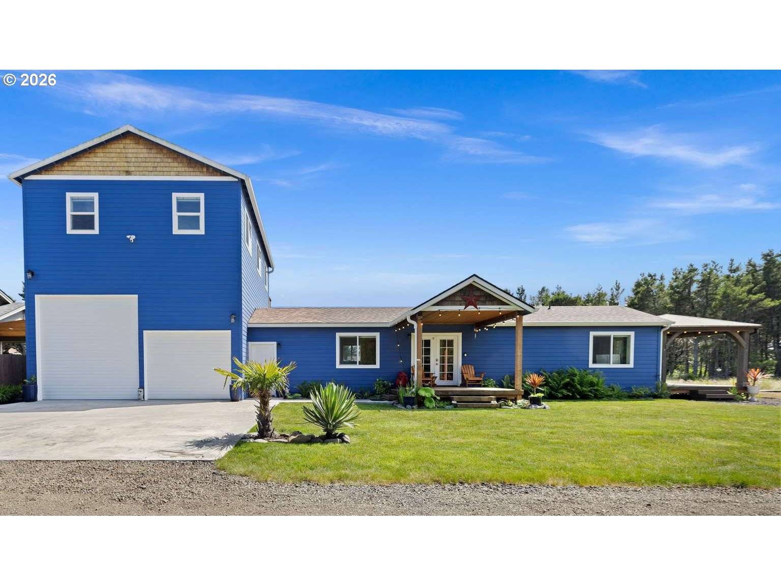205 9TH ST, Long Beach, WA 98631