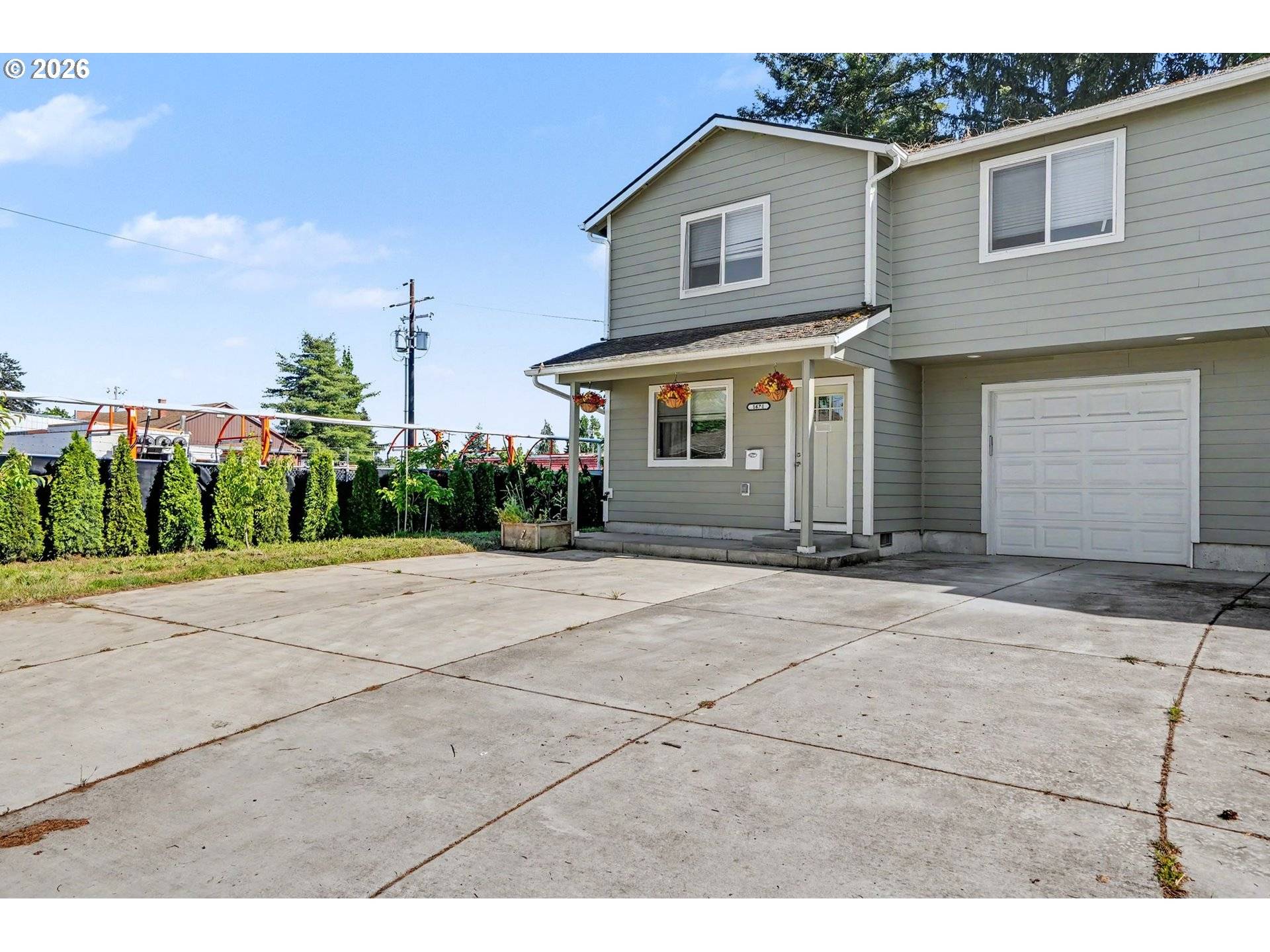 1671 COOPER ST, Lebanon, OR 97355