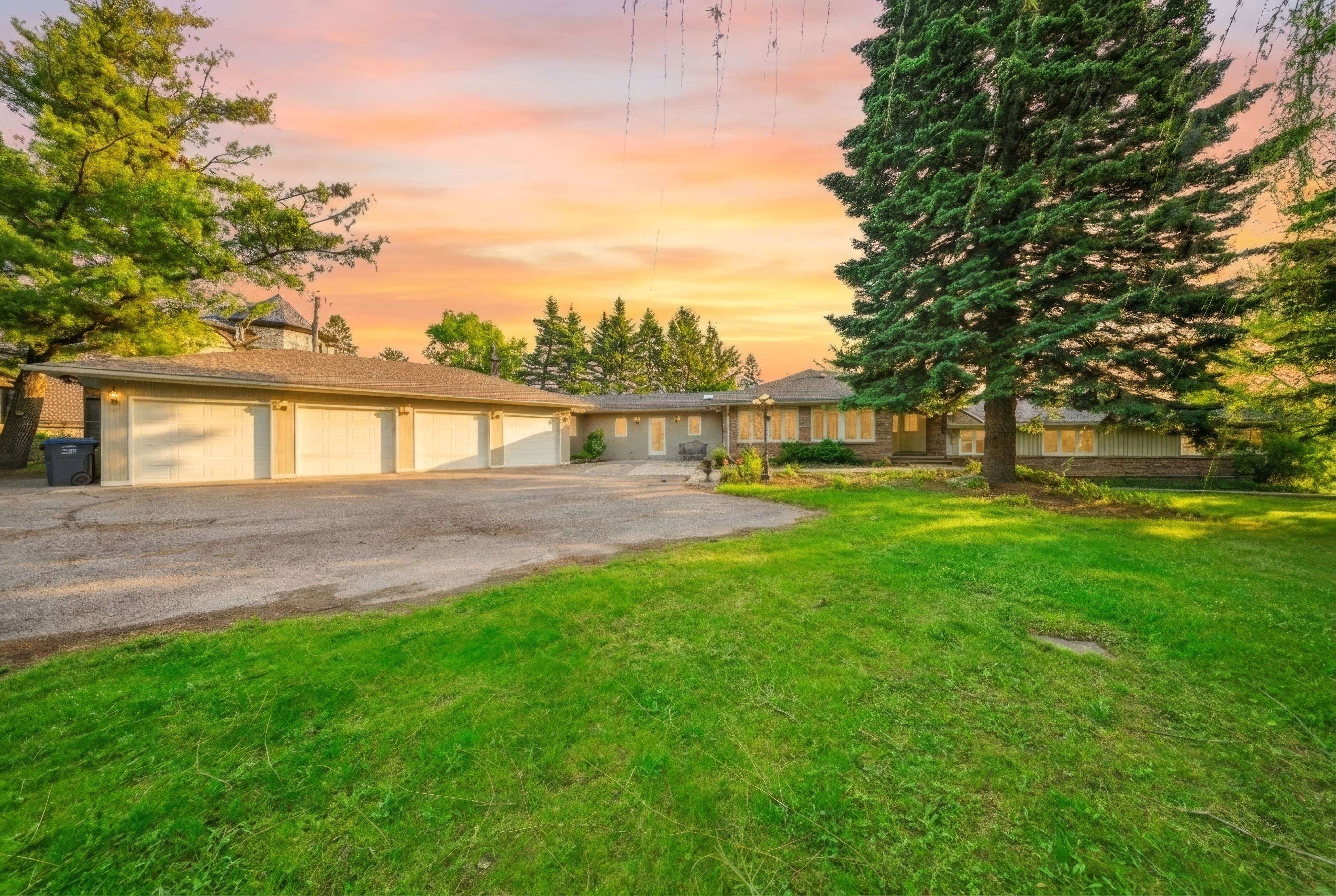 529 Conservation DR, Brampton, ON L6Z 0C1