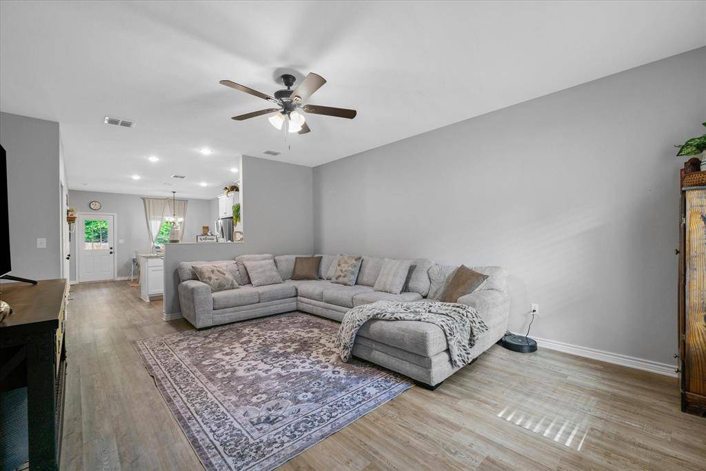 10875 Browning Street, Brownsboro, TX 75756