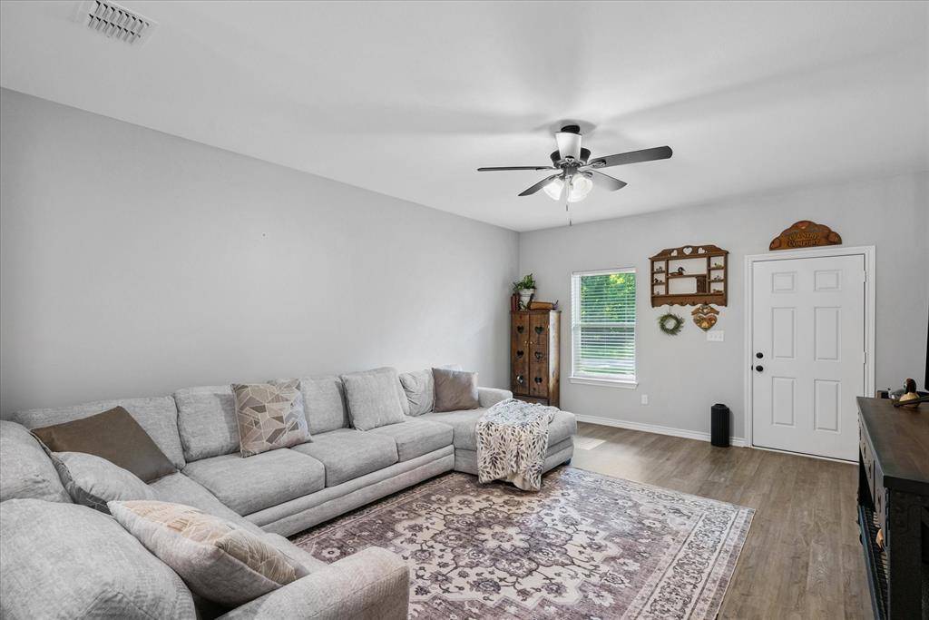 10875 Browning Street, Brownsboro, TX 75756