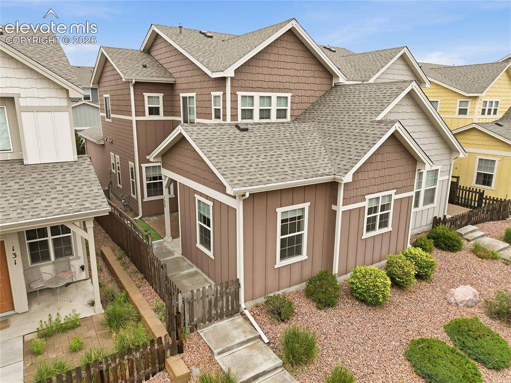 135 Mayflower ST, Colorado Springs, CO 80905