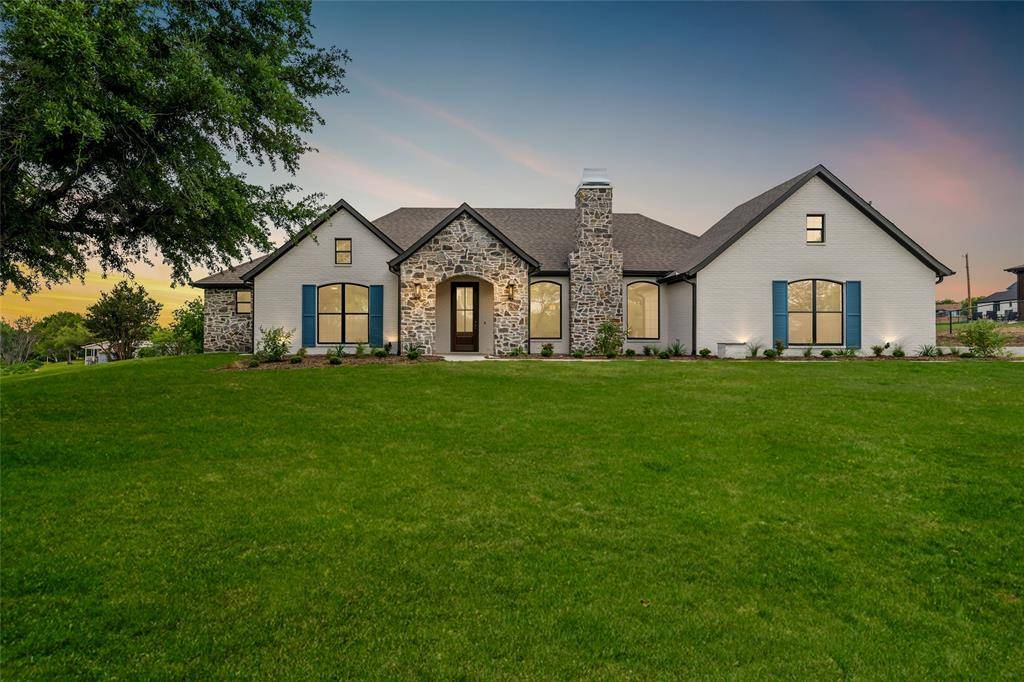 8132 Wyldewood Circle, Fort Worth, TX 76126