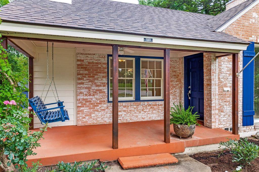 7011 Hammond Avenue, Dallas, TX 75223