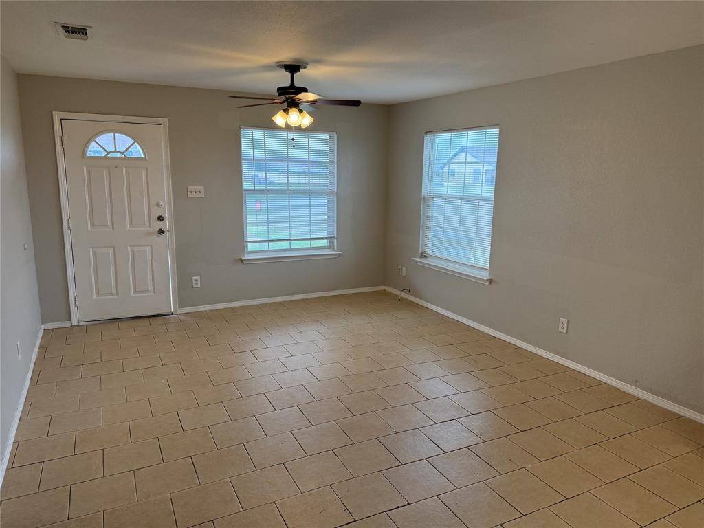 209 Blue Bell Court, Weatherford, TX 76088