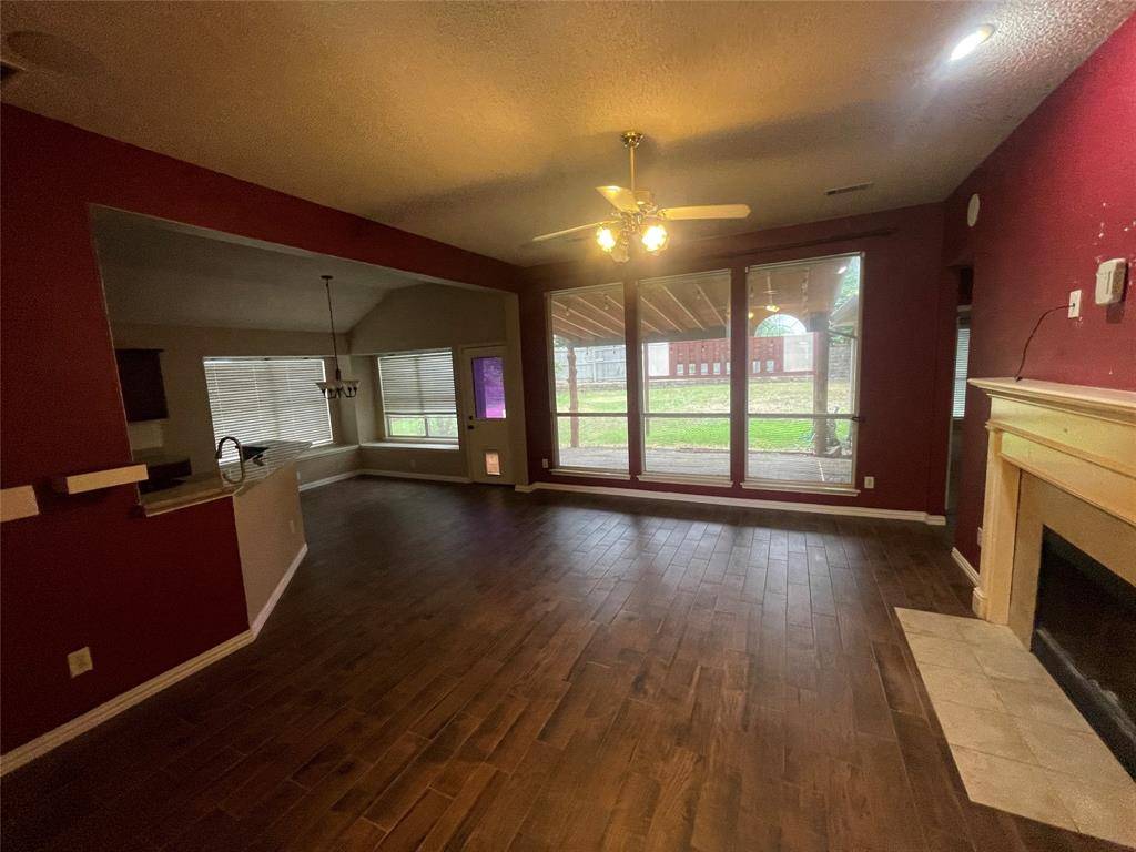 3004 Norwich Lane, Corinth, TX 76210