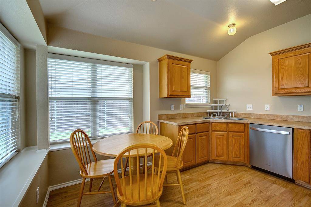 231 Willow Creek Lane, Terrell, TX 75160