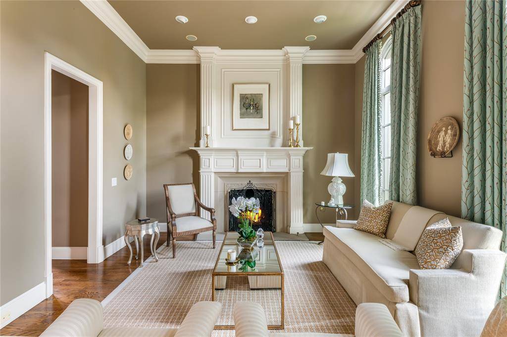 6911 Forest Glen Drive, Dallas, TX 75230