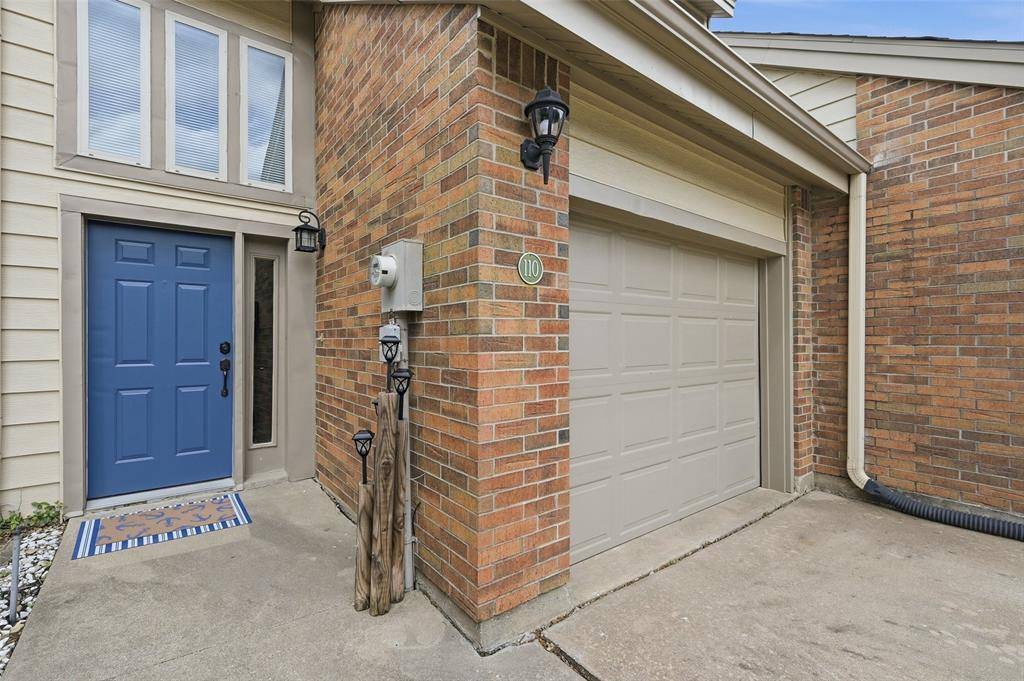 110 Summer Place Circle, Pottsboro, TX 75076
